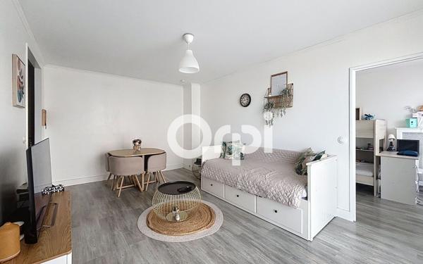 Appartement à vendre    2 pièces •  Corbeil-Essonnes