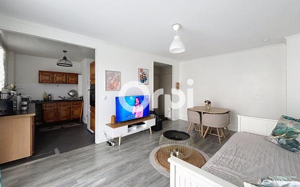 Appartement à vendre    2 pièces •  Corbeil-Essonnes