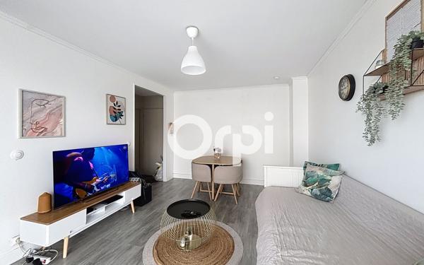 Appartement à vendre    2 pièces •  Corbeil-Essonnes