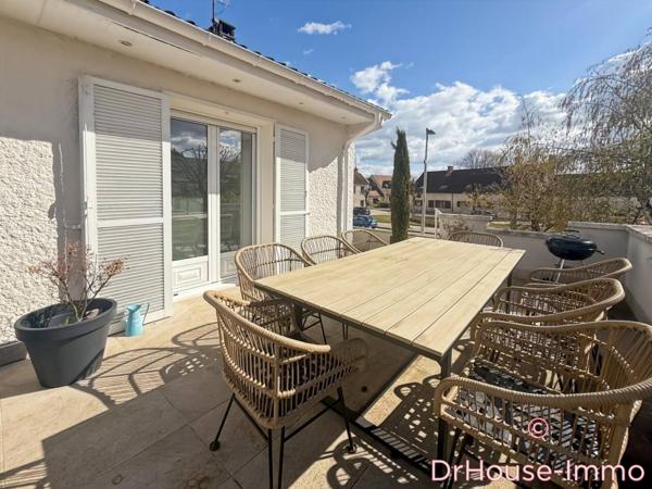 Maison à vendre 6 pièces de 207 m²