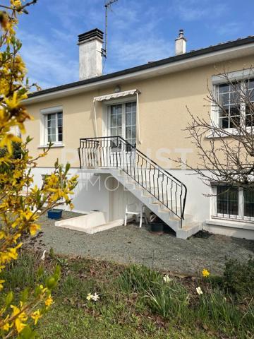 En exclusivité quartier la coudraie. pavillon de 100 m² environ avec jardin et garage, proche des commerces.