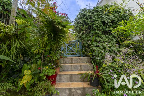 Maison à vendre 4 pièces 119 m² Le Tampon