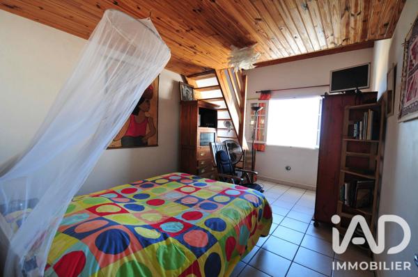 Maison à vendre 4 pièces 119 m² Le Tampon