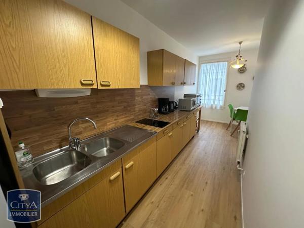 Appartement à louer 2 pièces 61.02m²