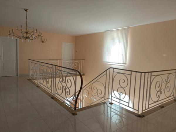 Allier (03), A vendre proche de MONTLUCON maison contemporaine 7 pièces