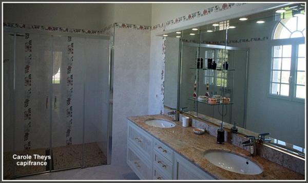 Allier (03), A vendre proche de MONTLUCON maison contemporaine 7 pièces