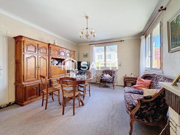 Maison plein centre de Moncoutant