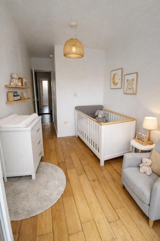 Appartement
         3 pièces
        - 67 m² 149 000 € *