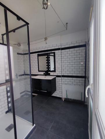 Appartement
         3 pièces
        - 67 m² 149 000 € *