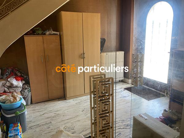 Vente Immeuble250 m² - 7 Pièces - MONTLHERY (91310)