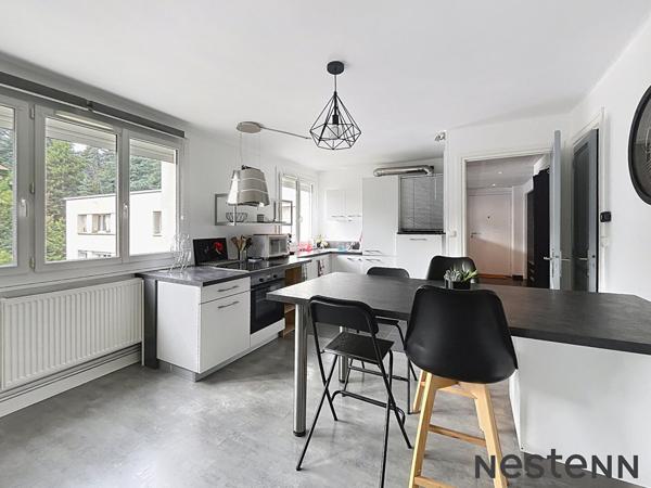 A vendre  Appartement T4 lumineux secteur Bergson