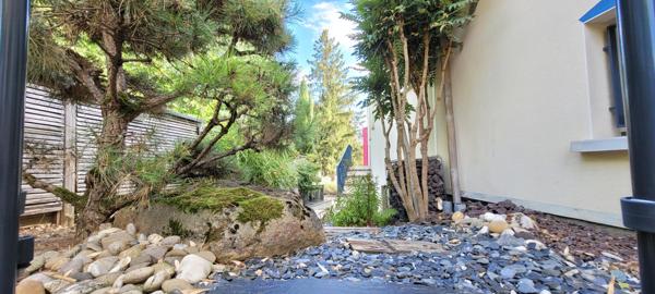 Maison d'architecte au calme à Bréviandes : un bien d'exception pour un confort absolu