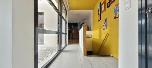 Maison d'architecte au calme à Bréviandes : un bien d'exception pour un confort absolu