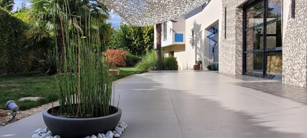 Maison d'architecte au calme à Bréviandes : un bien d'exception pour un confort absolu