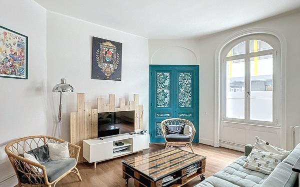 Appartement à vendre    3 pièces • 114 m2 Saint-Étienne