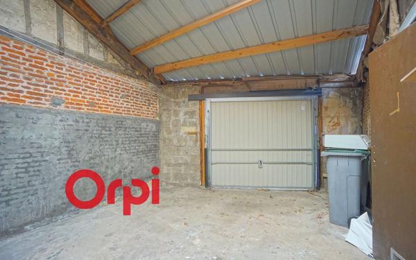 Immeuble à vendre    4 pièces •  Bernay