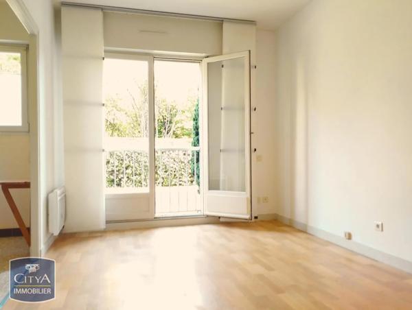 Appartement à louer 1 pièce 23.59m²