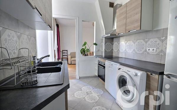 Appartement à vendre    3 pièces • 55,32 m2 Paris 20