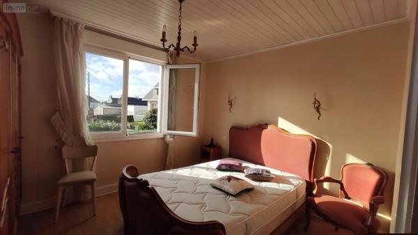 Maison individuelle à vendre à Baud dans le Morbihan (56150), ref : 065/1866   
Centre ville