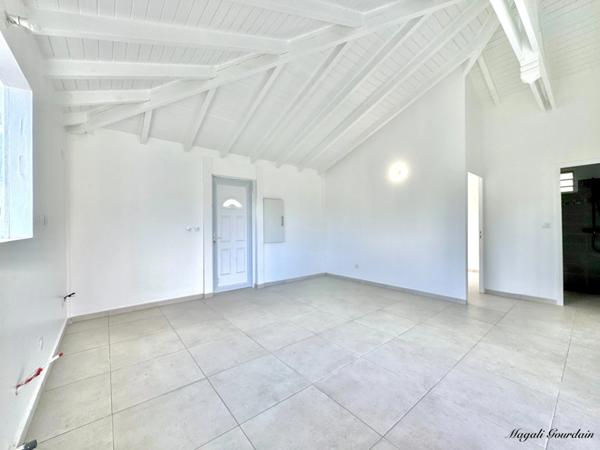 SAINT-FRANÇOIS – ENSEMBLE IMMOBILIER NEUF – 2 MAISONS OSSATURE BOIS – OPPORTUNITÉ RARE & URGENTE