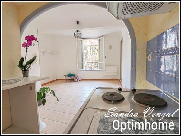 STUDIO 1 pièce DIGNE LES BAINS (04)