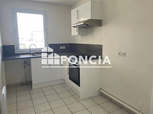 Location Appartement 3 pièces 65.6 m² - 7 AVENUE ALAIN SAVARY Orleans 45100