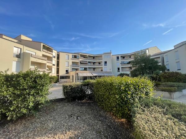Appartement  49m 2 LA ROCHELLE