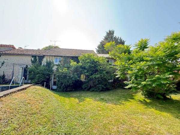 Dept de l'Indre & Loire (37) Maison de campagne à vendre 7 pièces JAULNAY (37)