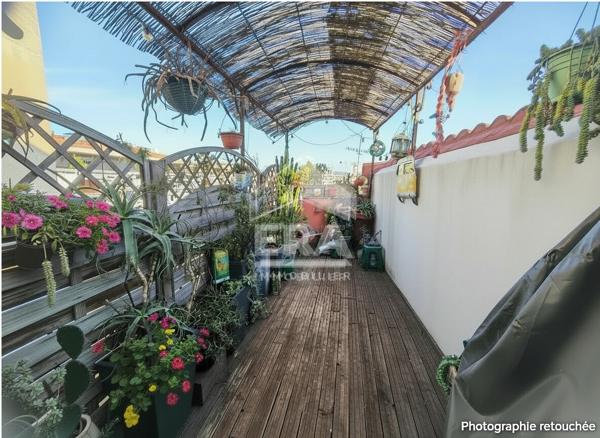 Appartement T4 + Terrasse+ comble  à Marseille 13006