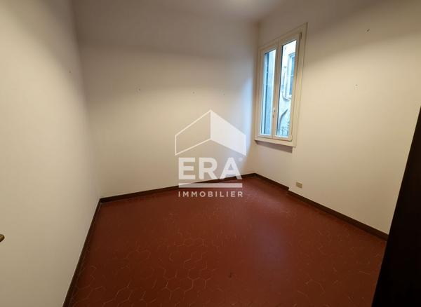 Appartement T4 + Terrasse+ comble  à Marseille 13006