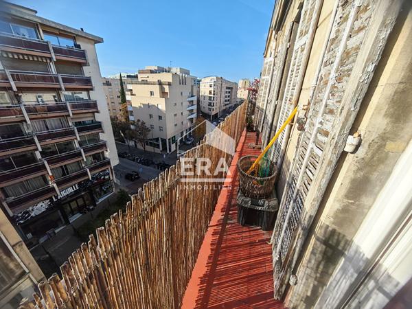 Appartement T4 + Terrasse+ comble  à Marseille 13006