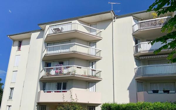 Stationnement à vendre    Sannois