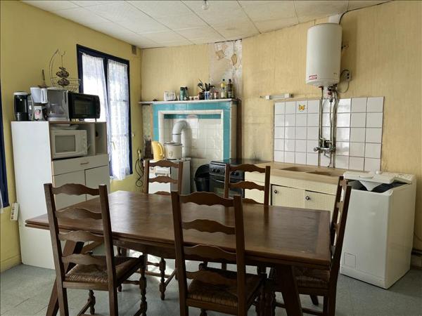 Maison à vendre |  Guilvinec |  3 pièces | 100 m²