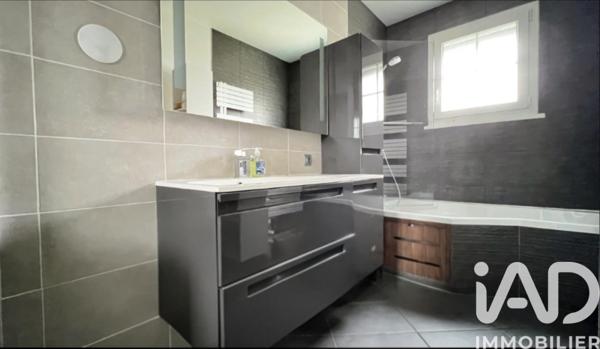 Maison à vendre 5 pièces 118 m² Luisant