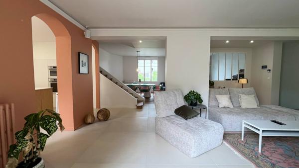 Maison de ville avec jardin et garage