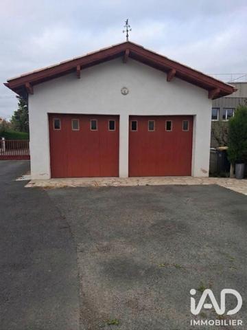 Maison à vendre 7 pièces 215 m² Ustaritz