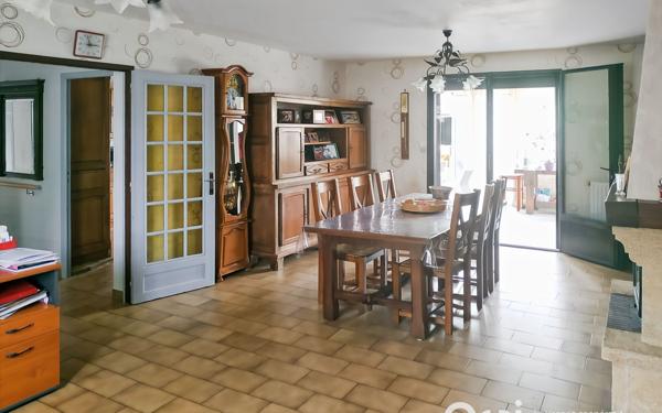 Immeuble à vendre    8 pièces •  Argenteuil