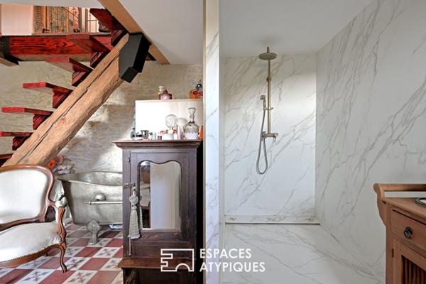 Esprit loft dans un ancien chai avec jardin et piscine à 20 min d’Uzès