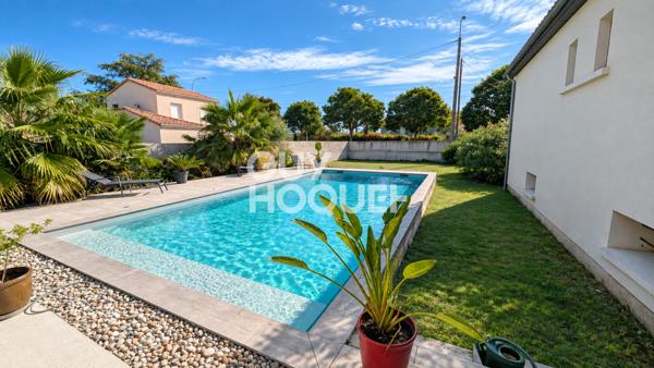 🏡 Maison 128 m² + T2 indépendant, piscine et terrain de 967 m² — 379 000 €