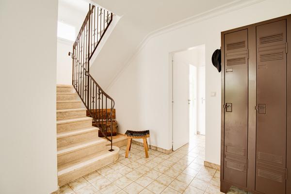 A VENDRE NANTES/ZOLA MAISON 5 CHAMBRES/GARAGE /JARDIN/ STUDIO