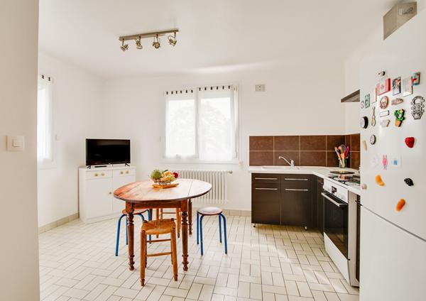 A VENDRE NANTES/ZOLA MAISON 5 CHAMBRES/GARAGE /JARDIN/ STUDIO