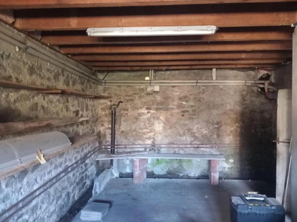 Maison à vendre 5 pièces THIERS (63) dont trois chambres de plain pied