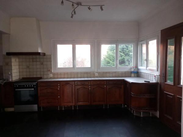 Maison à vendre 5 pièces THIERS (63) dont trois chambres de plain pied