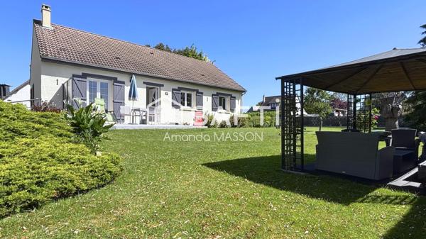 Maison au coeur de Caugé !