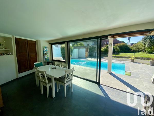 Maison à vendre 6 pièces 200 m² Bours