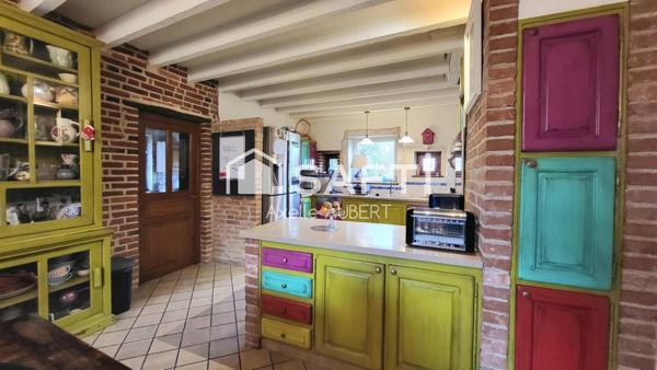 Superbe domaine atypique avec étang privé