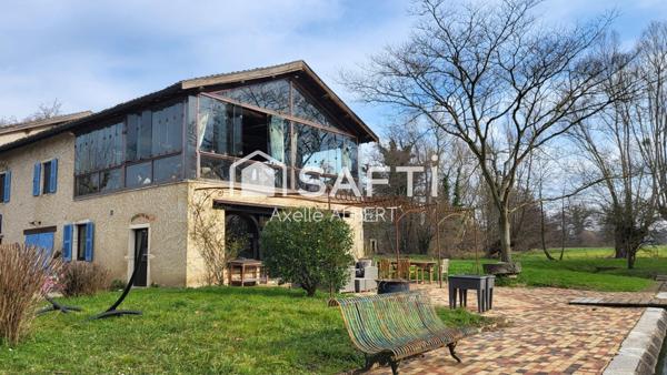 Superbe domaine atypique avec étang privé