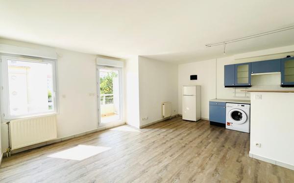 Appartement à vendre    2 pièces • 42 m2 Tassin-la-Demi-Lune