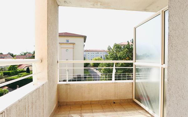 Appartement à vendre    2 pièces • 42 m2 Tassin-la-Demi-Lune