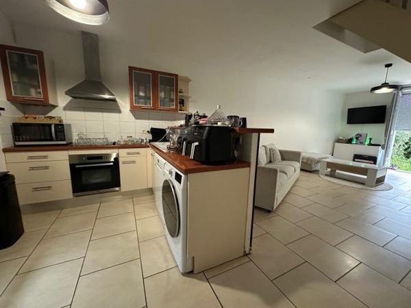 Maison mitoyenne 1 côté Dax 65 m²